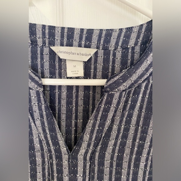 Christopher & Banks Top - Picture 2 of 8